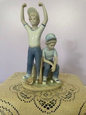 Porcelain Baseball Boys Figurine vintage 1989